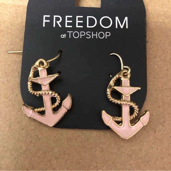 Very Cute Freedom by Topshop.  Pink and gold earrings.  NEW in product card. - Picture 3 of 5